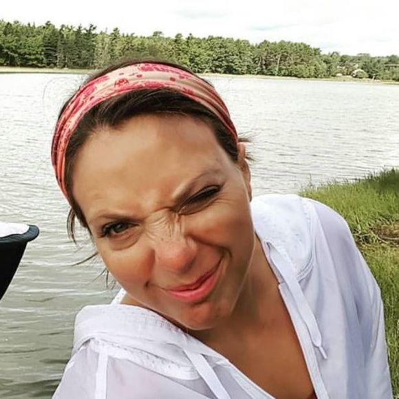 Meet your Posher, Emily - Picture 1 of 1